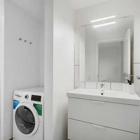 Apartment Near Pedestrian Street In