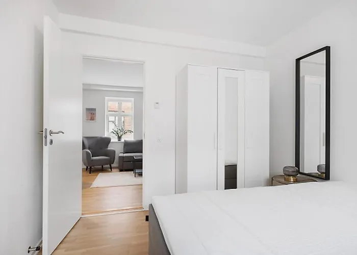 Near Pedestrian Street In Lejlighed *